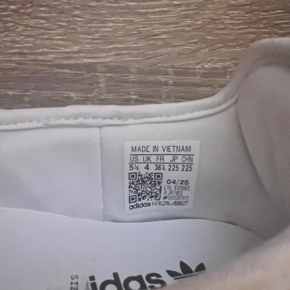 Brand New W/O Tags Adidas Samba Jane Shoes - Picture 7 of 8